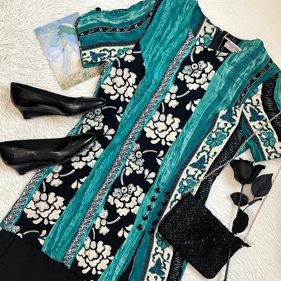 Vintage Wayne Diamond Designs dress - Picture 3 of 17